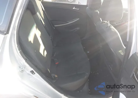 2012 Hyundai Accent Se z USA, uszkodzony, nr VIN KMHCU5AE3CU043202